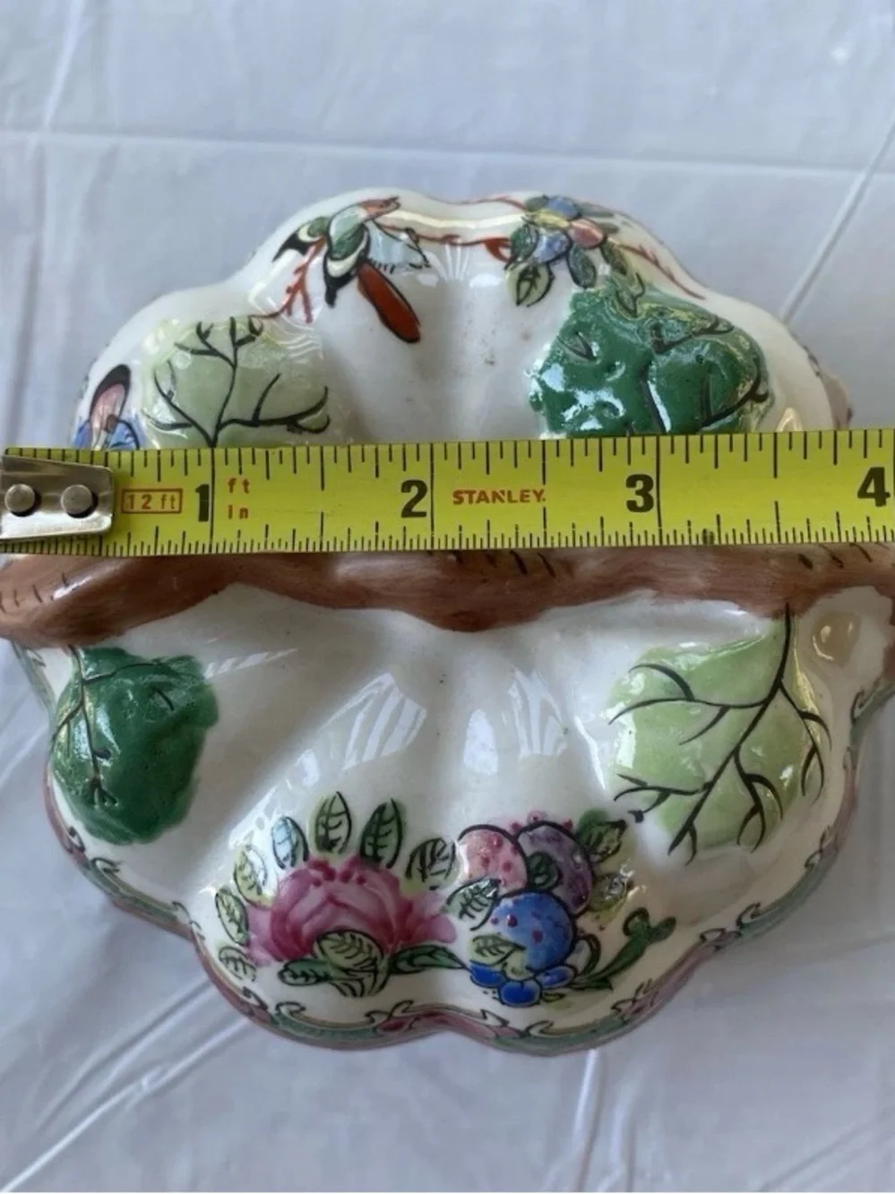 Rare Vtg Chinese Porcelain Trinket Famille Rose HandPainted Floral Jewelry Box